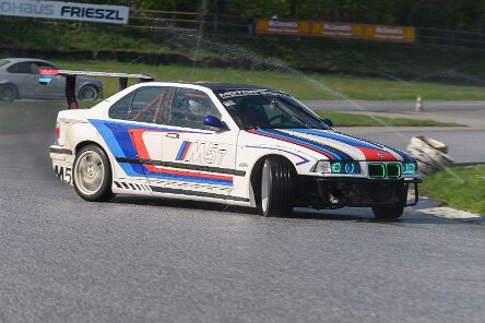 _Z710048